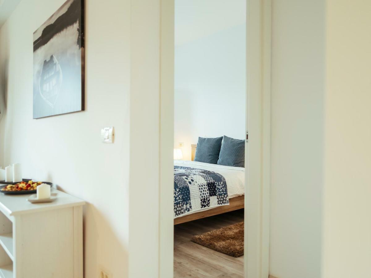 Bright And Spacious Central Apartment- Piata Amzei Bukares Bagian luar foto