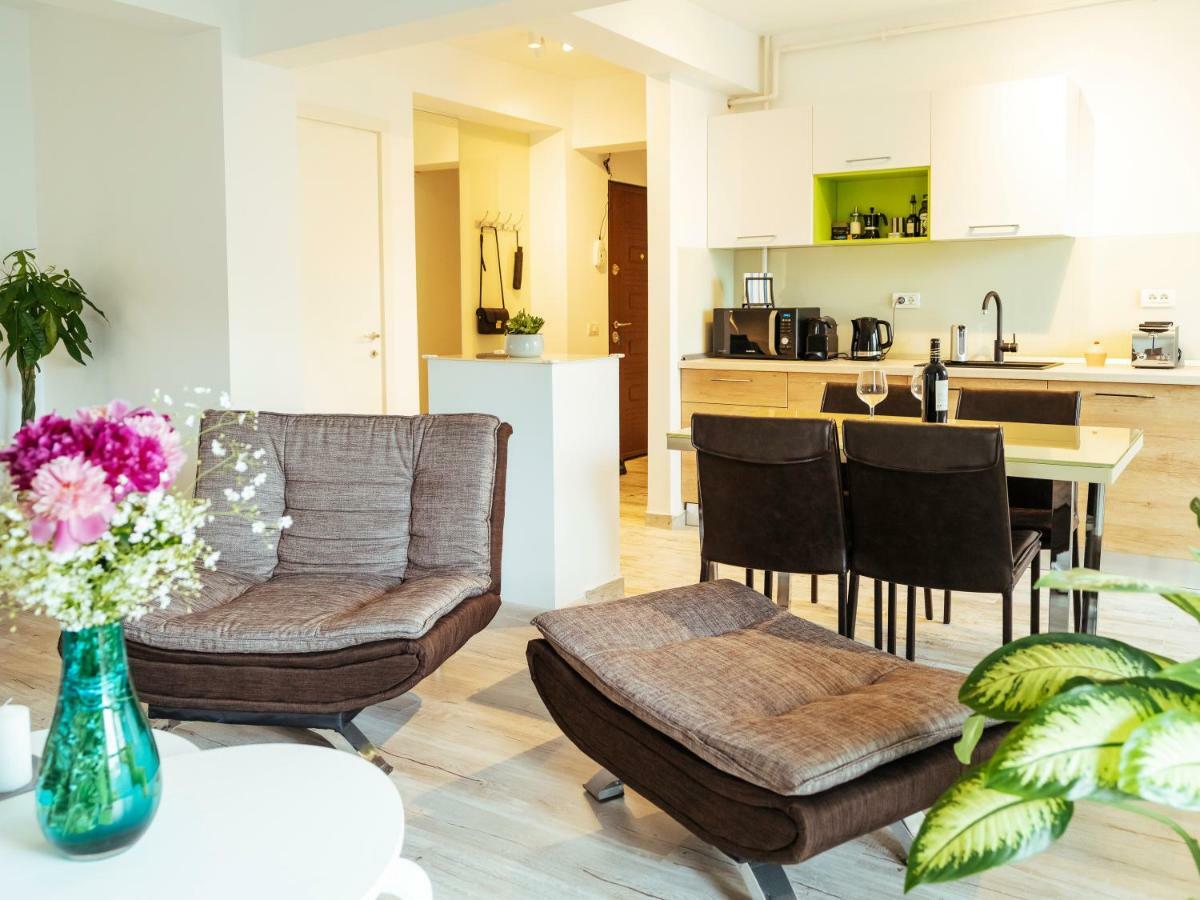Bright And Spacious Central Apartment- Piata Amzei Bukares Bagian luar foto