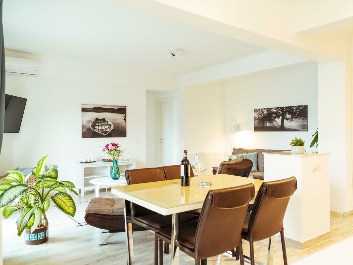 Bright And Spacious Central Apartment- Piata Amzei Bukares Bagian luar foto